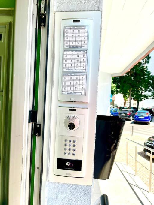 New-Romantic Studio Near The Beach! Paço de Arcos Εξωτερικό φωτογραφία